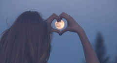 Pleine Lune et émotions : quels effets selon votre signe ?