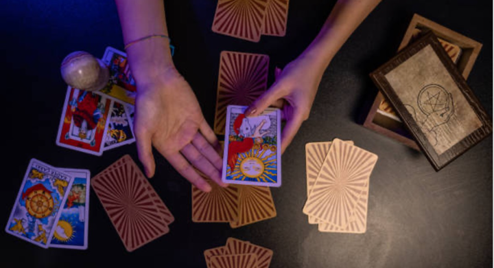 Comment choisir le jeu de tarot qui vous correspond le mieux