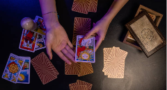 Comment choisir le jeu de tarot qui vous correspond le mieux