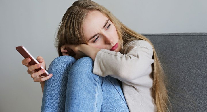 Les signes qui ghostent : comment reconnaître un ghosting en amour