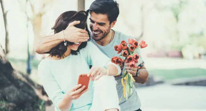 Comment Savoir si On Est Encore Amoureux de Son Conjoint : Signes Révélateurs